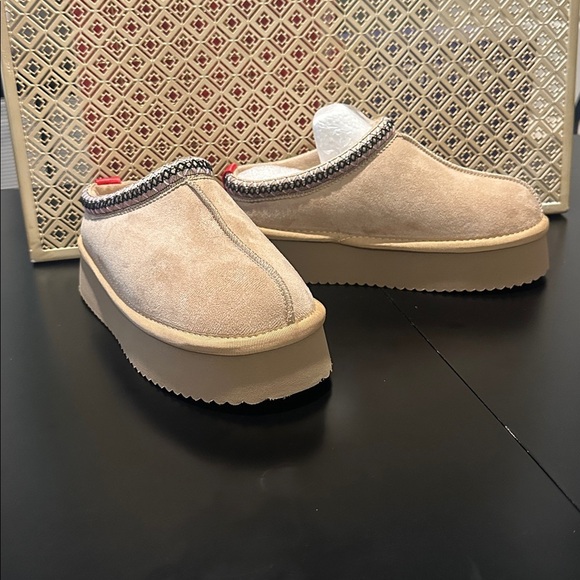 Shoes - Platform Slip-On Shoes